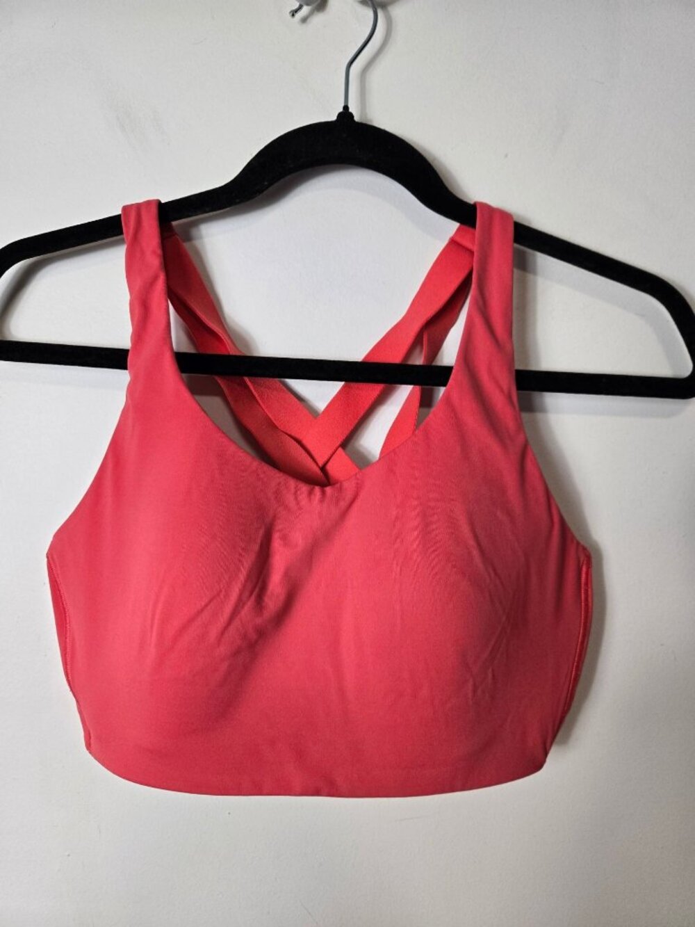 Lululemon Energy Sports Bra High Support Size 36C Rasberry Double-Crossback